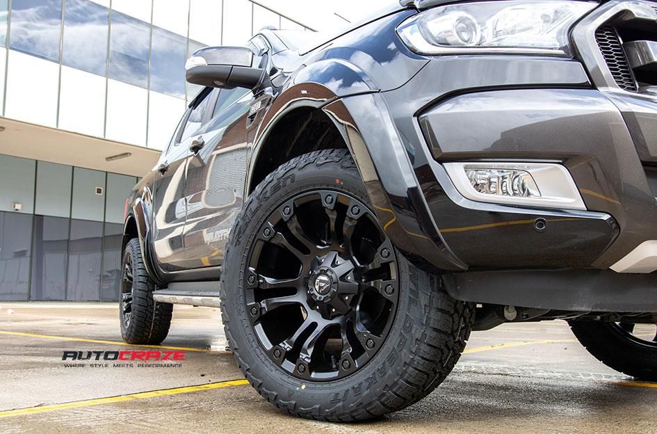 FORD-RANGER-VAPOR-MATTE-BLACK